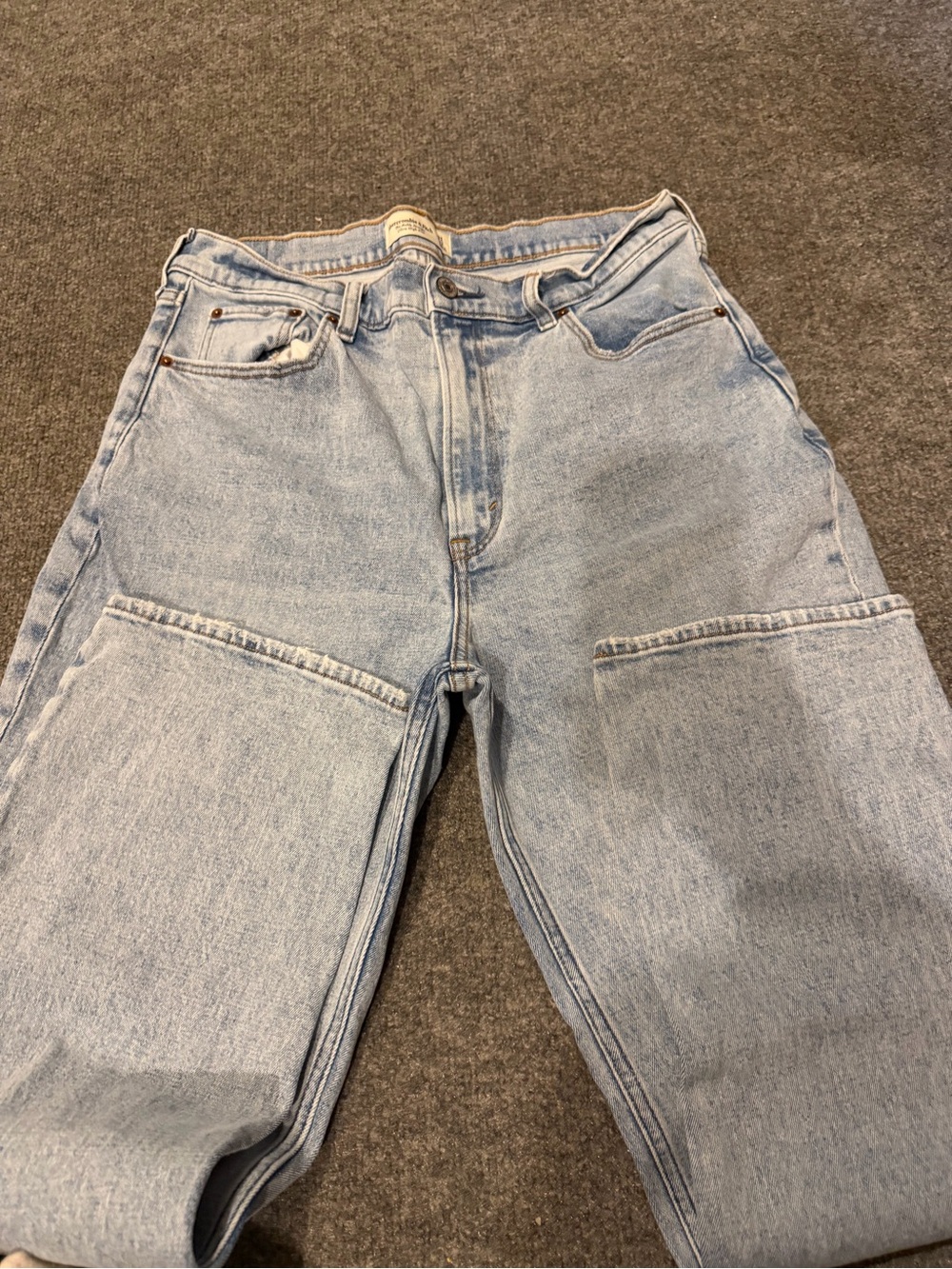 Abercrombie & Fitch Light Blue ankle high rise  Jeans